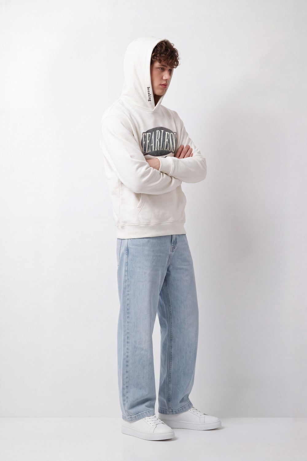 Men's Tomato Store Sweatshirt Hooded Design Fearless Chenille Front Graphic Neck Slogan Detail Box Fit