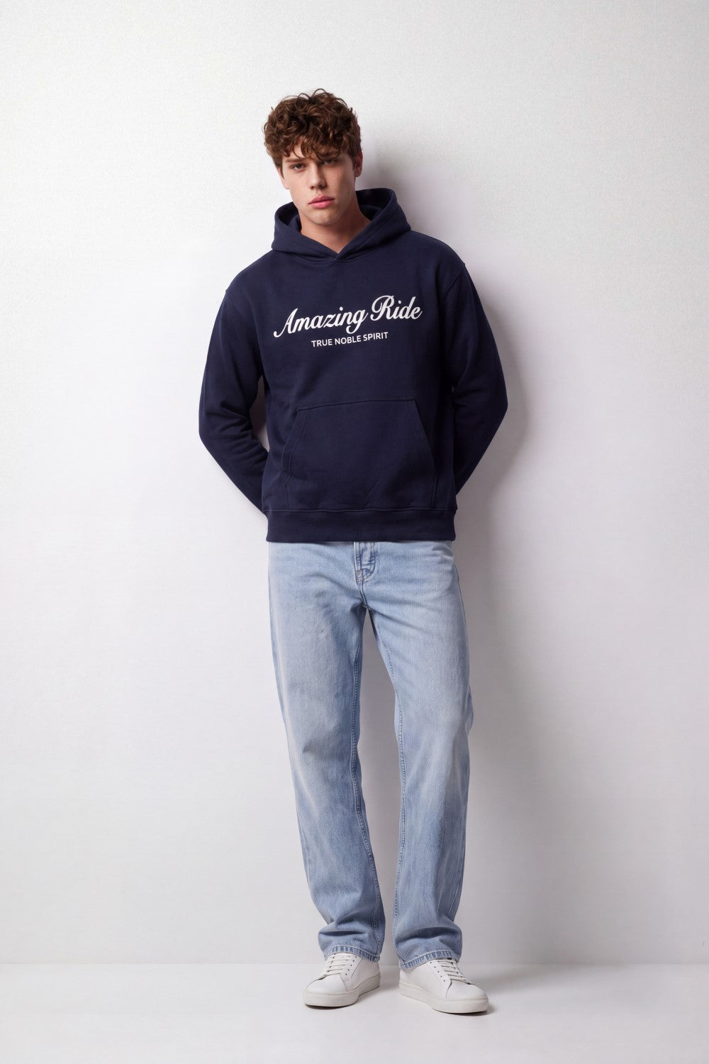 Men's Tomato Store Sweatshirt Hooded Design Amazing Ride Script Chest Box Fit Melton