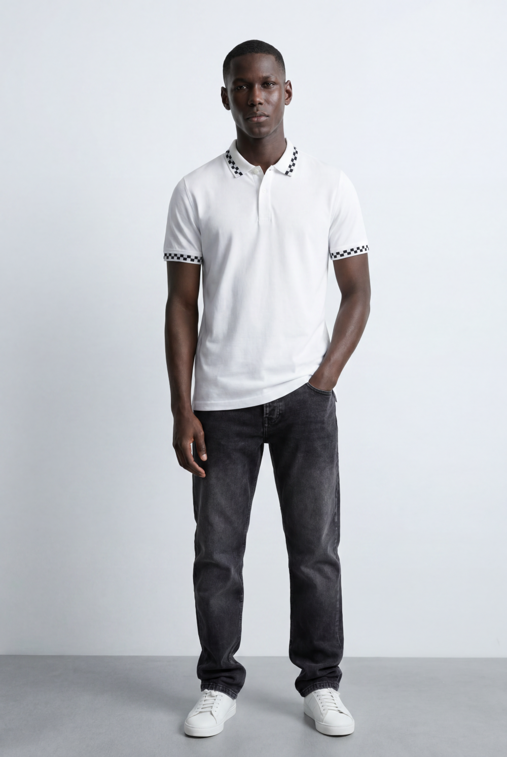 Men’s Tomato Store Pattern Trim Polo Checker Detail Collar And Sleeve Edge Two Button Placket T-Shirt