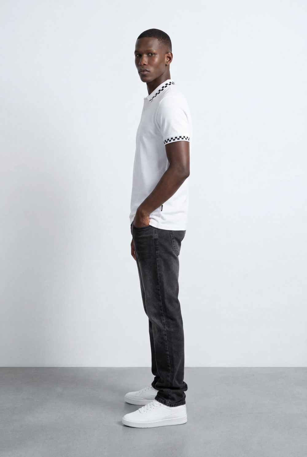 Men’s Tomato Store Pattern Trim Polo Checker Detail Collar And Sleeve Edge Two Button Placket T-Shirt
