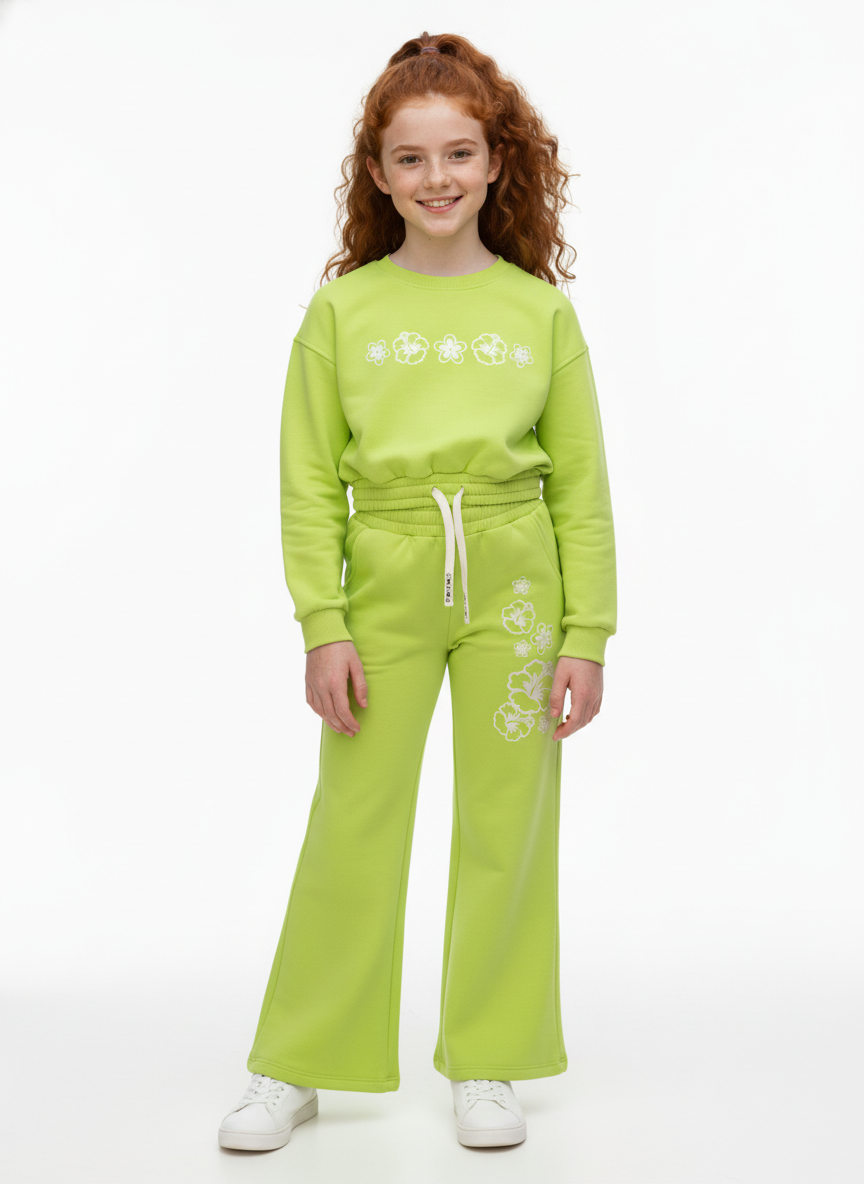 طقم بنات مكون من قطعتين قصير مع طبعة على الصدر وأكمام طويلة ملابس ميلتون