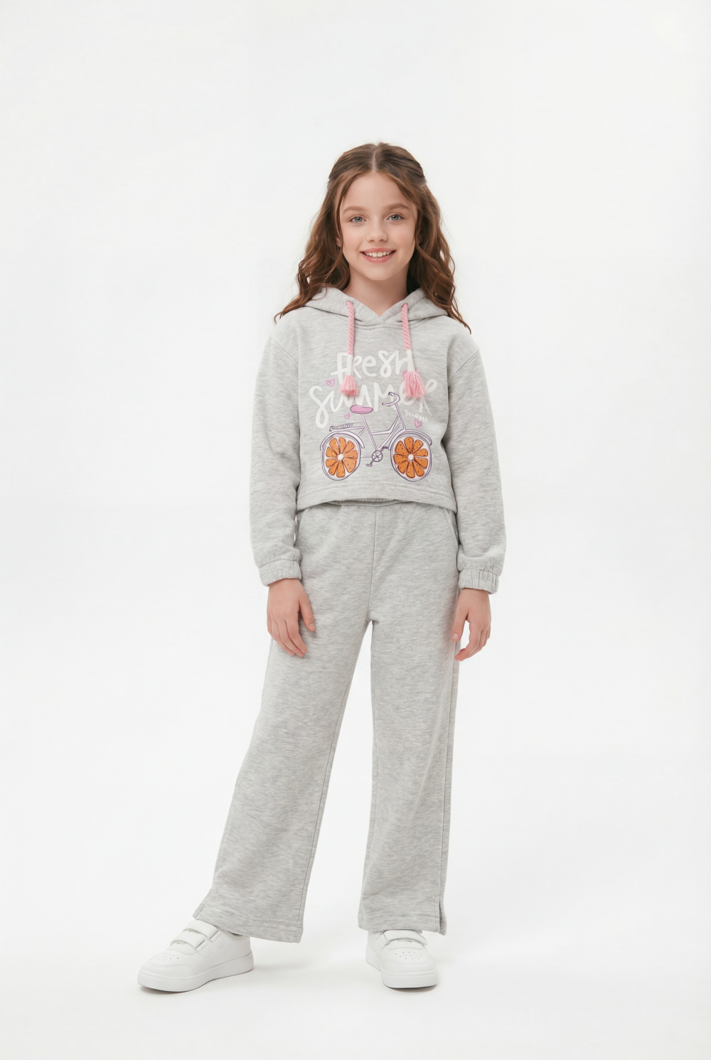 Girl's Two-Piece Set Cropped Playful Graphic Print Elasticated Cuffs Braided Drawstrings CasualCool Slim Fit Outfit