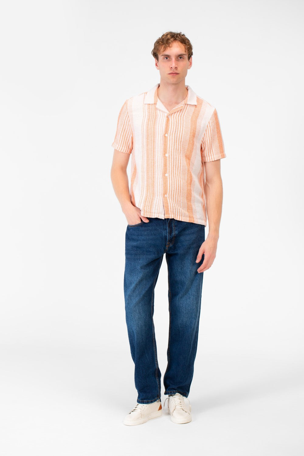 Men's Tomato Store Textured Waffle Knit Fabric Vertical Stripe Pattern Front Button Down Shirt