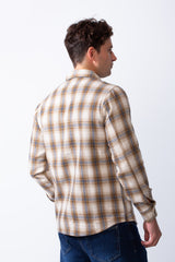 Men's Classic Neck Button Flip Chest Pockets Full Button Closure Plaid Pattern Smart Casual Regular Fit Shirt
