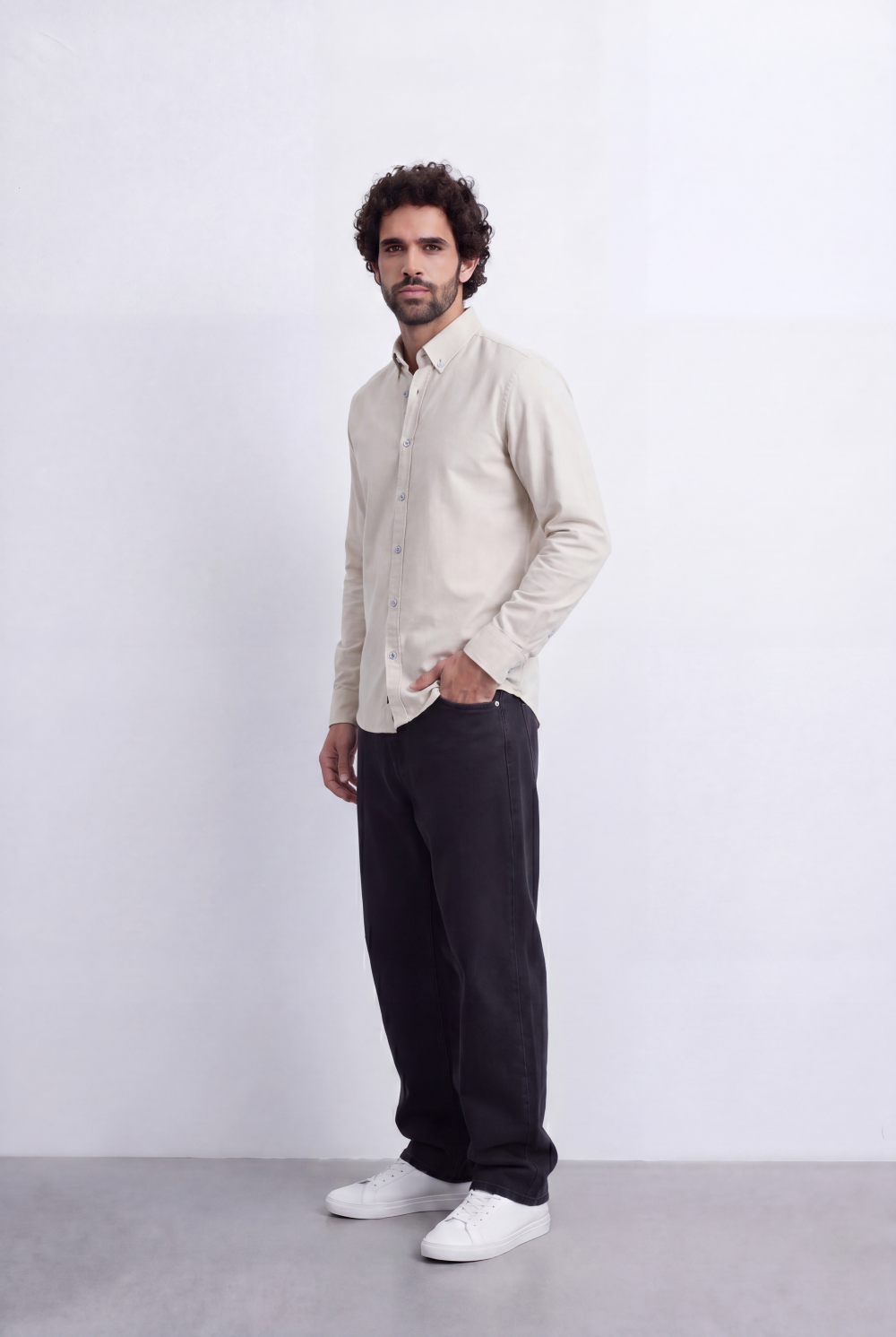 Men's Slim Fit Long Sleeve Button-Down Shirt Minimal Tomato Store Clean Design Smart Everyday Essential