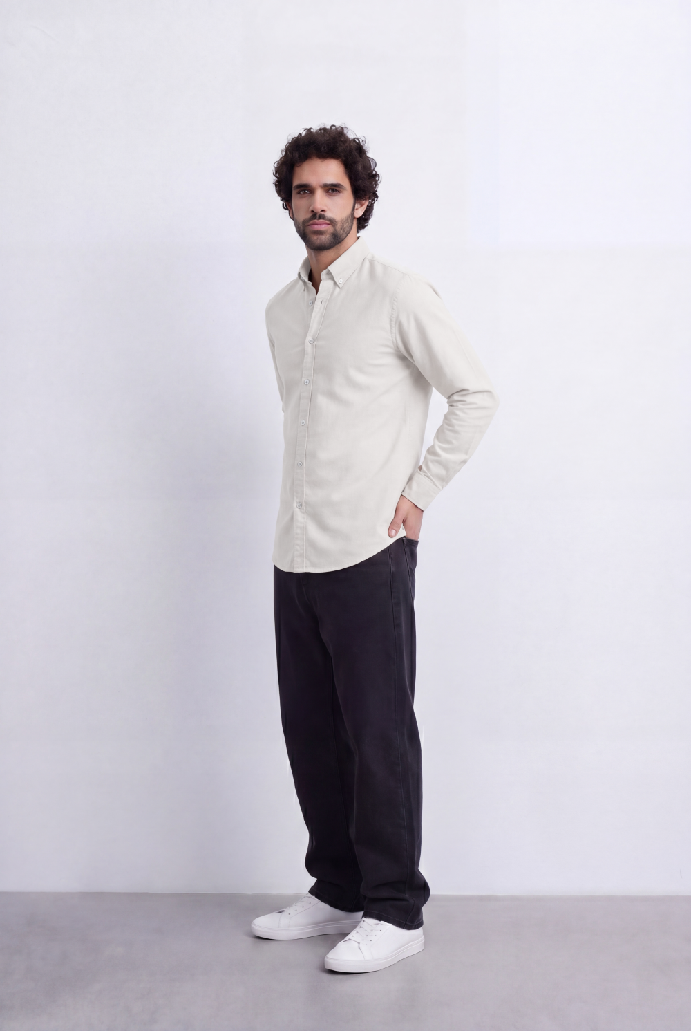 Men's Slim Fit Long Sleeve Button-Down Shirt Minimal Tomato Store Clean Design Smart Everyday Essential