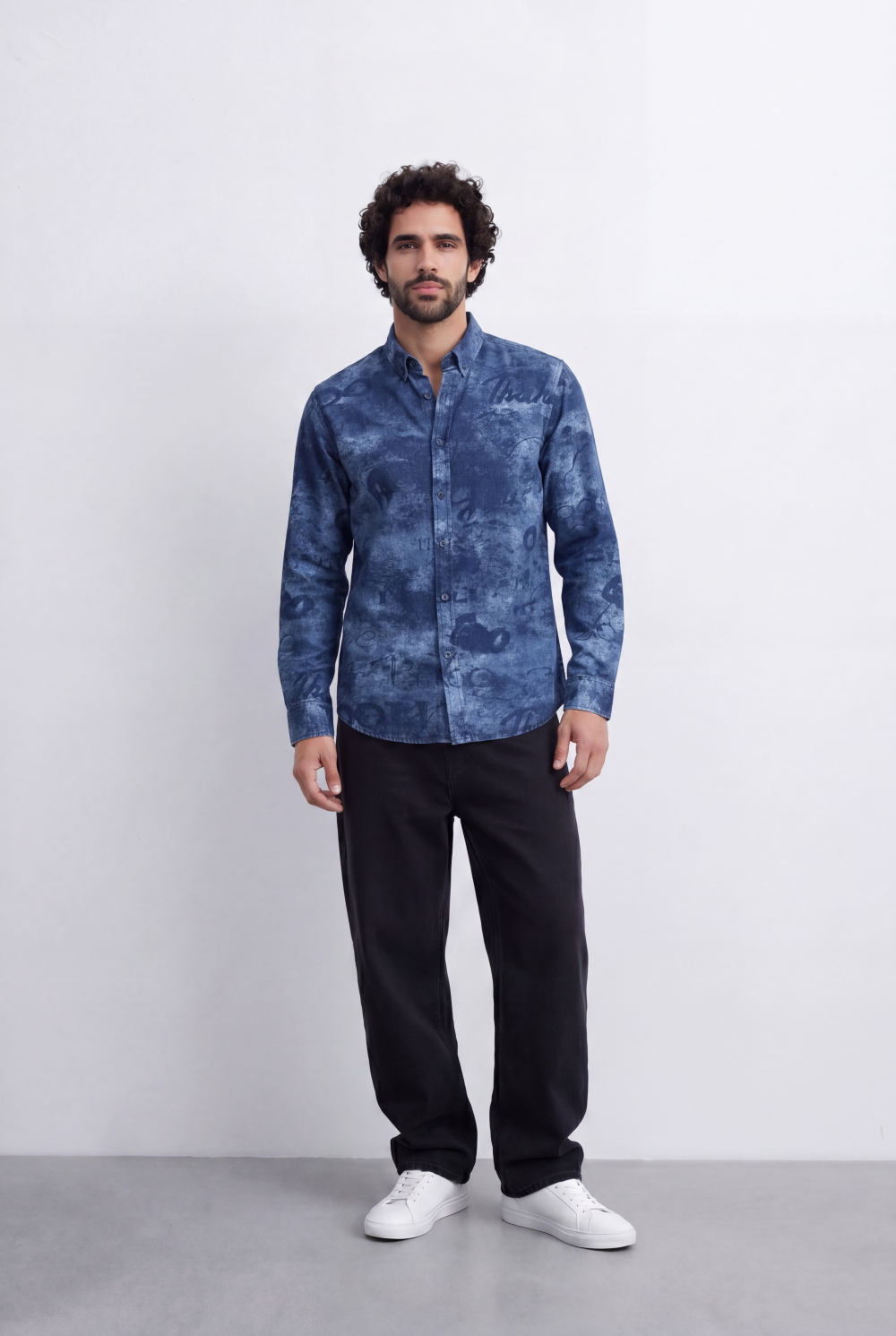 Men's Slim Fit Long Sleeve Denim Jacquard Shirt All-Over Washed Graffiti Print Casual Style Tomato Store