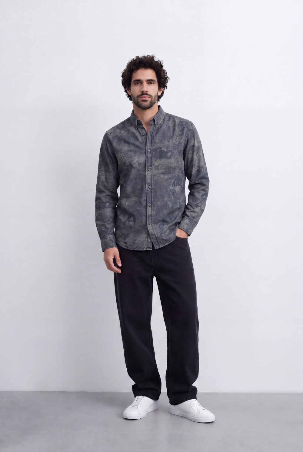 Men's Slim Fit Long Sleeve Denim Jacquard Shirt All-Over Washed Graffiti Print Casual Style Tomato Store