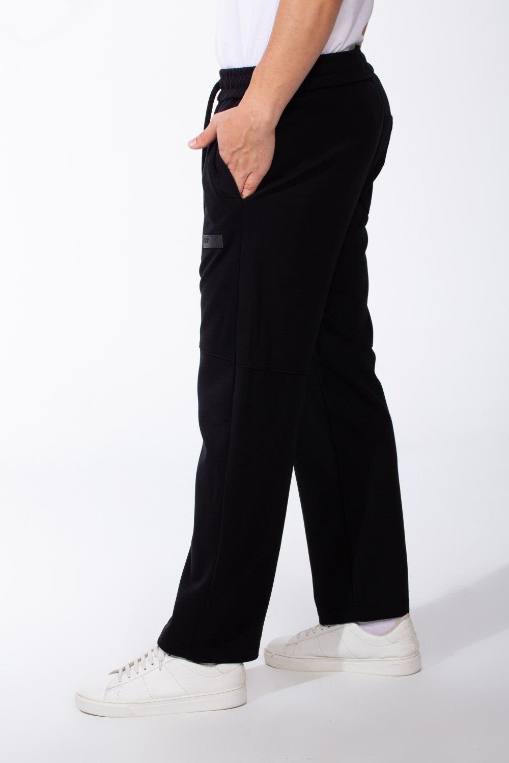 Men's Elasticated Waistband Rubberized Black Logo Patch Sweatpants