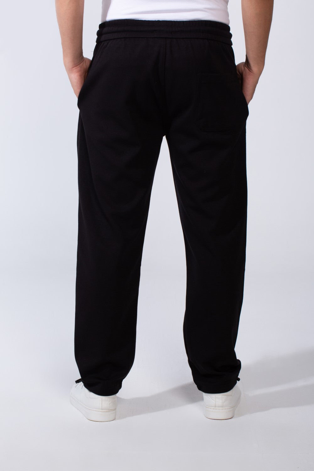 Men's Elastic Waistband With Practical Side Pockets Wide Leg Sweatpants