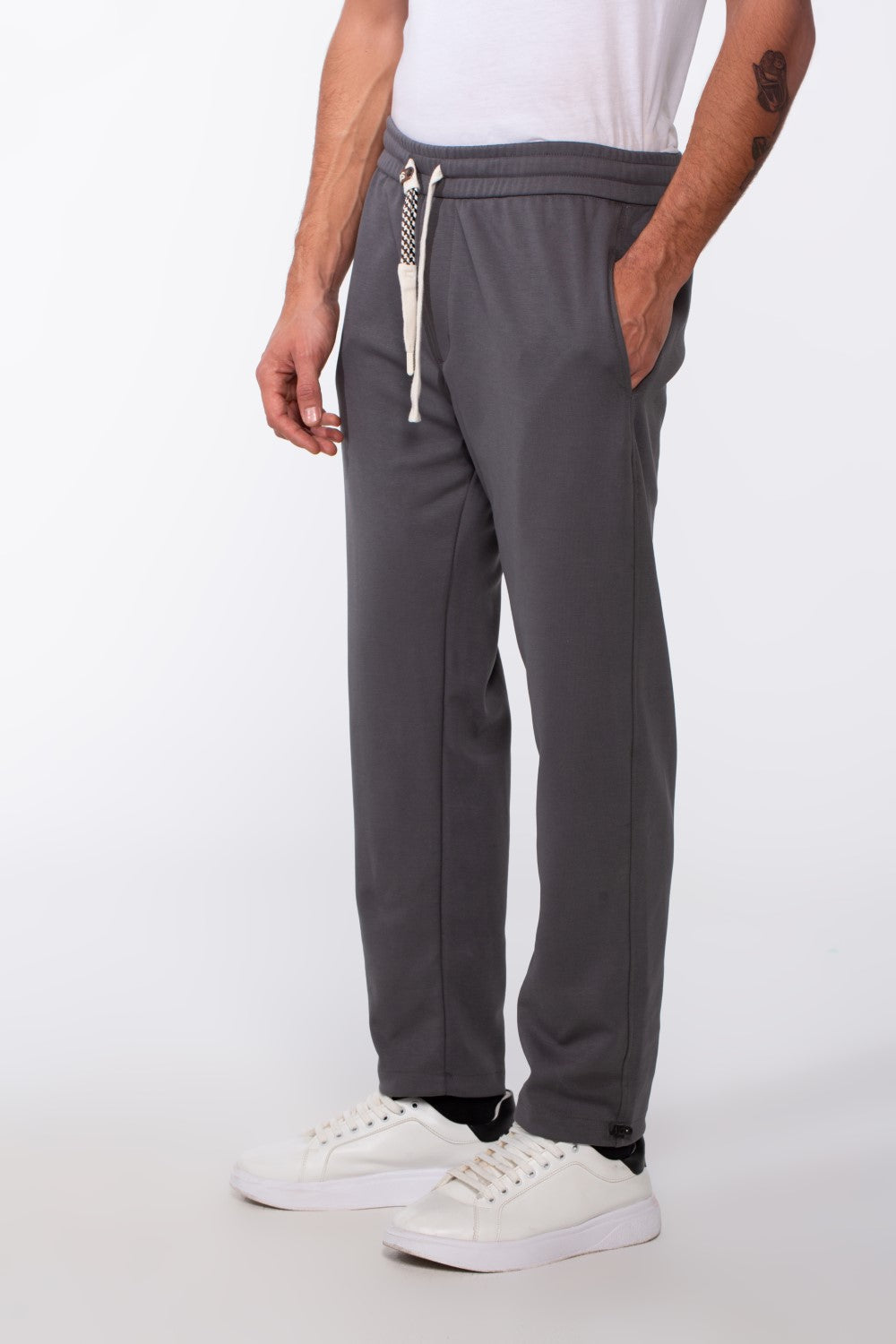 بنطال رياضي أساسي رجالي واسع الساق