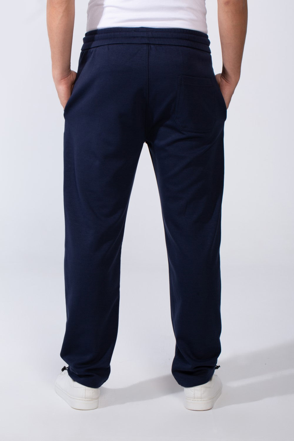 Men's Elastic Waistband With Practical Side Pockets Wide Leg Sweatpants
