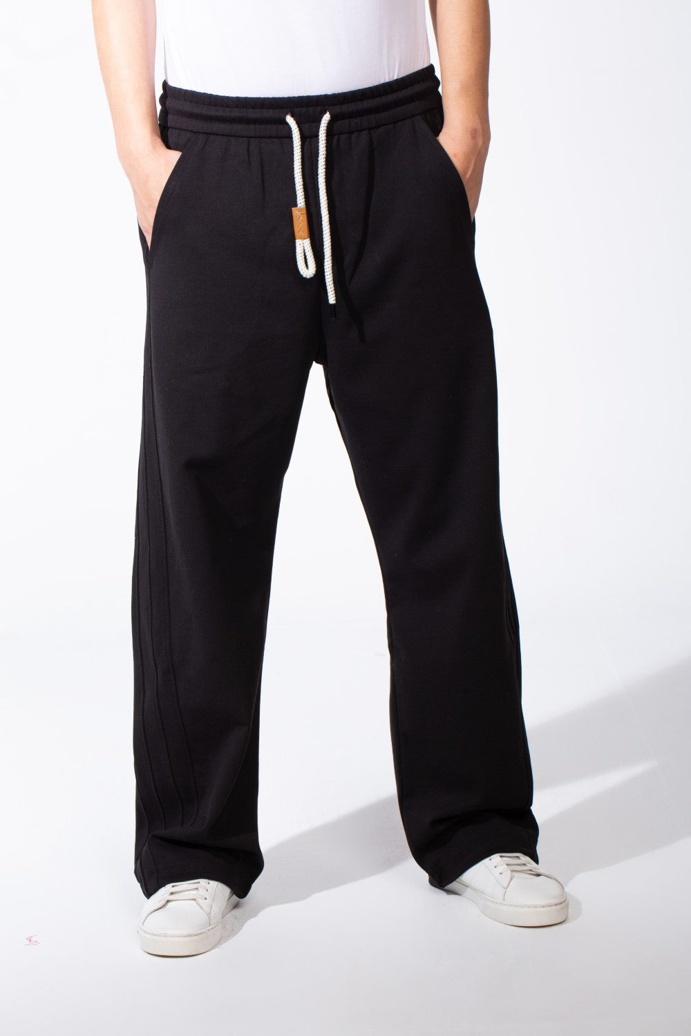 Men's Wide Leg Sweatpants Double Needle Side Seams In-Seam Side Pockets Designed