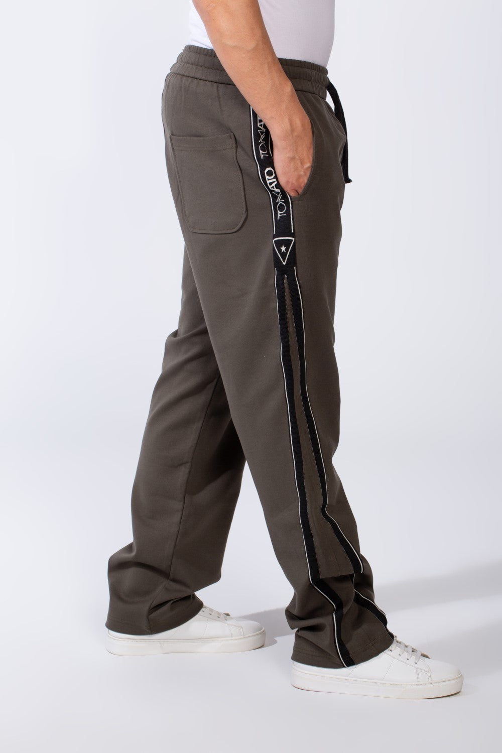 Men's Bold Side Stripe With Printed Accents Elastic Waistband Casual Sporty Wide Leg Sweatpants