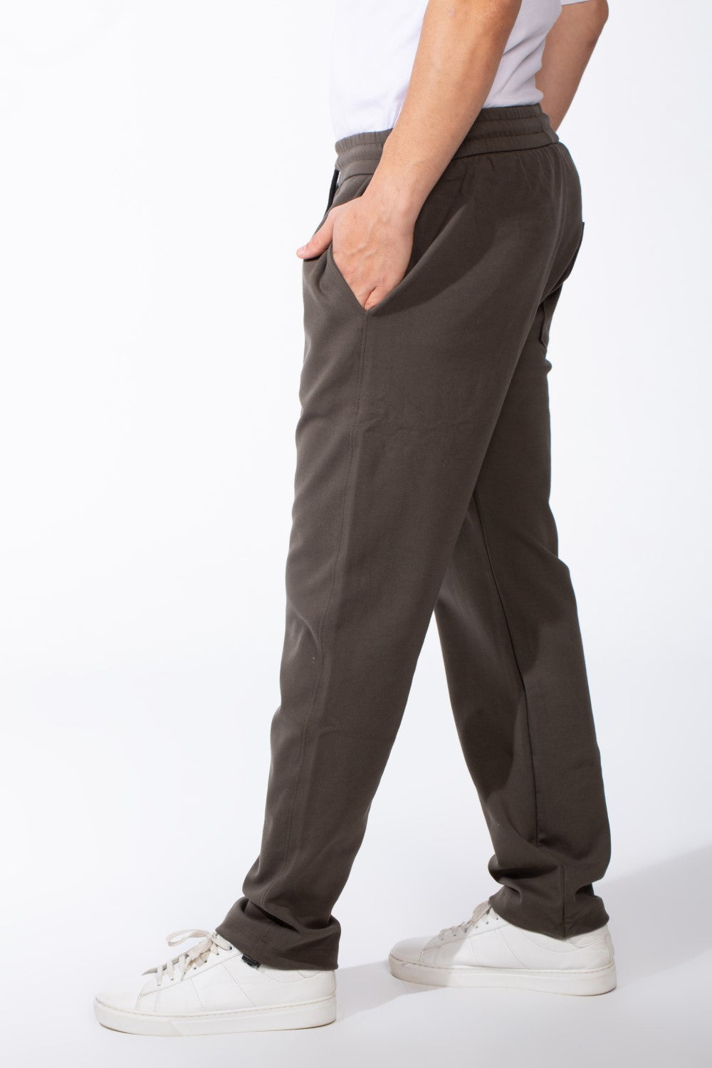Men's Elasticated Waistband Flat Black Cotton Drawstrings Wide-Leg Sweatpants