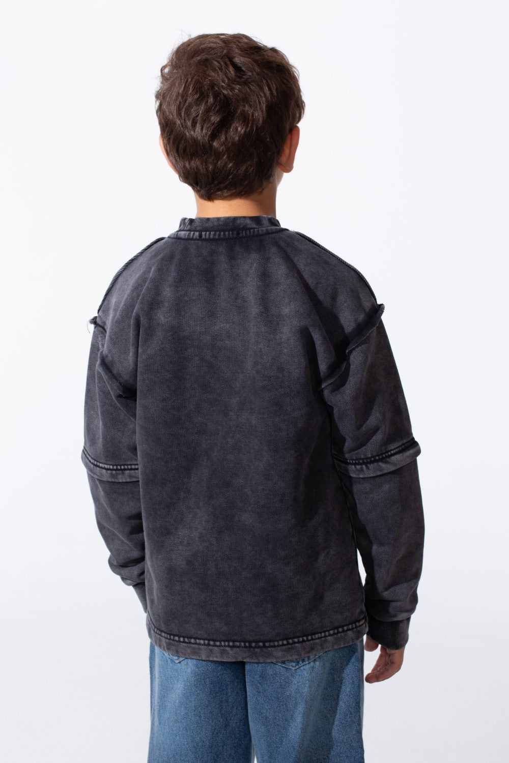 Boy's Modern Design Slim Fit Round Neck Long Sleeve Sweatshirt