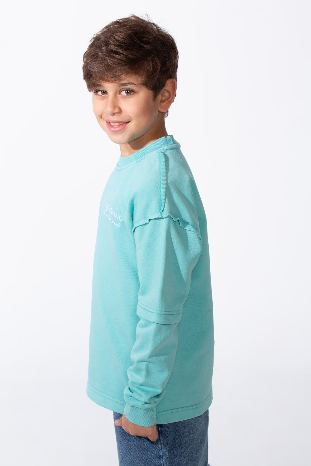 Boy's Modern Design Slim Fit Round Neck Long Sleeve Sweatshirt