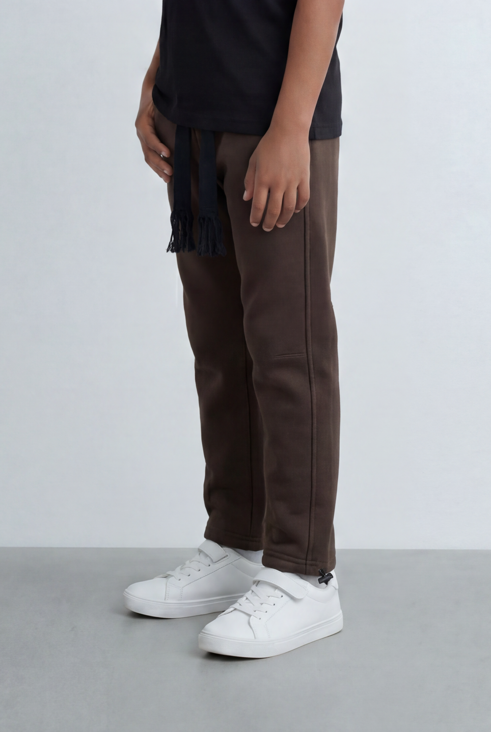 Boy's Tomato Store Jogger Sweatpants Contrast Side Piping Elastic Waistband Melton Regular Fit