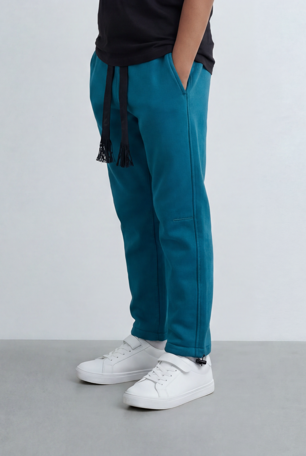Boy's Tomato Store Jogger Sweatpants Contrast Side Piping Elastic Waistband Melton Regular Fit