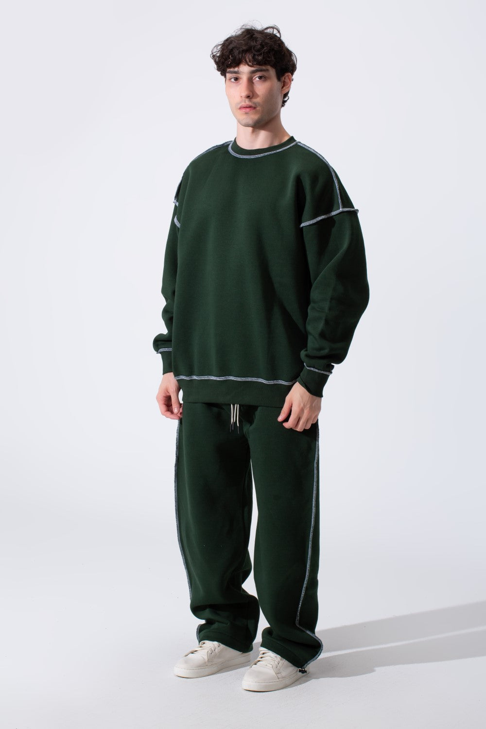 Men's Tomato Store Oversized Classic Crew Neckline Exposed Contrast Stitching Details Outfit