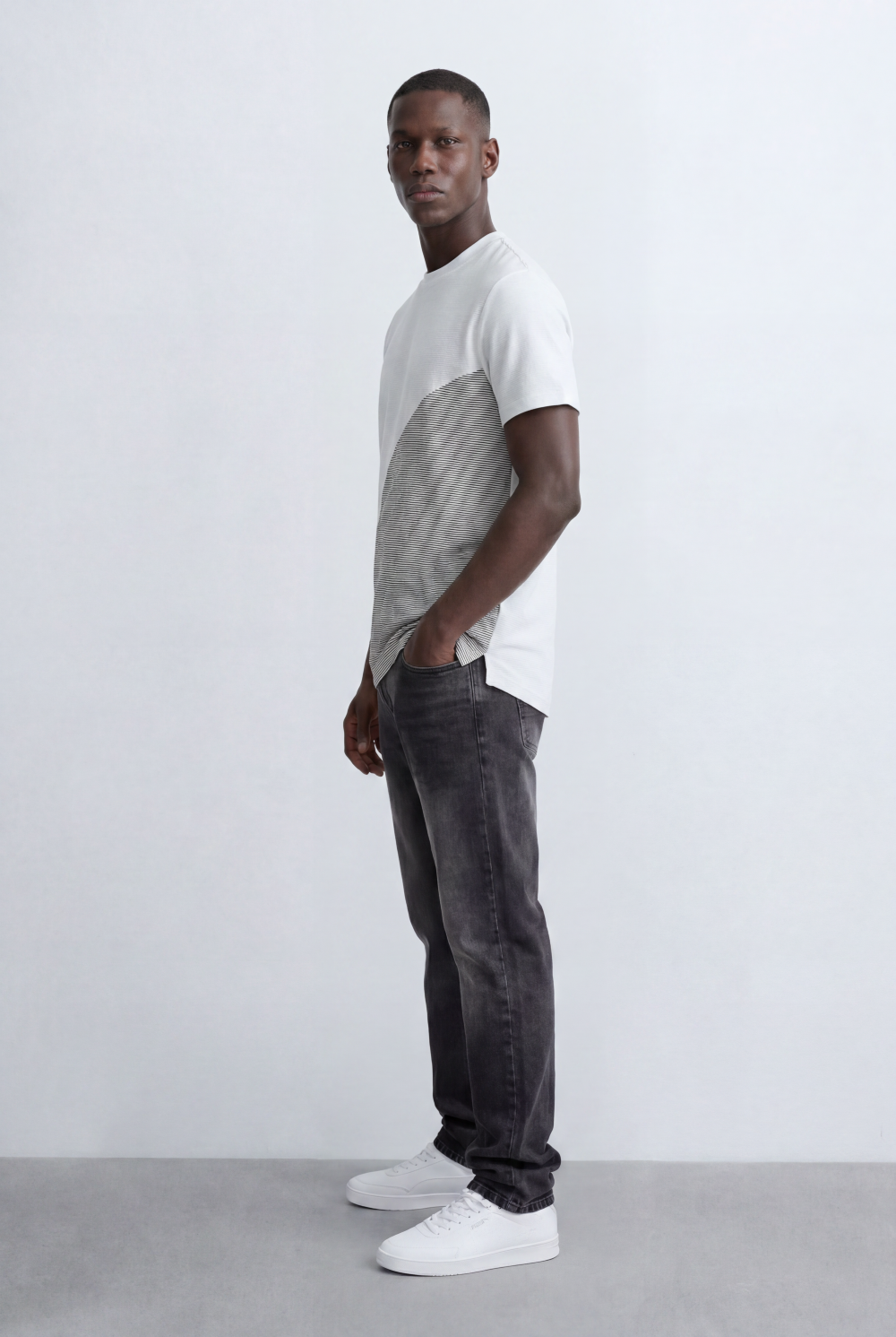 Men’s Tomato Store Textured Panel T-Shirt Mixed Knit Surface Asymmetric Contrast Detail