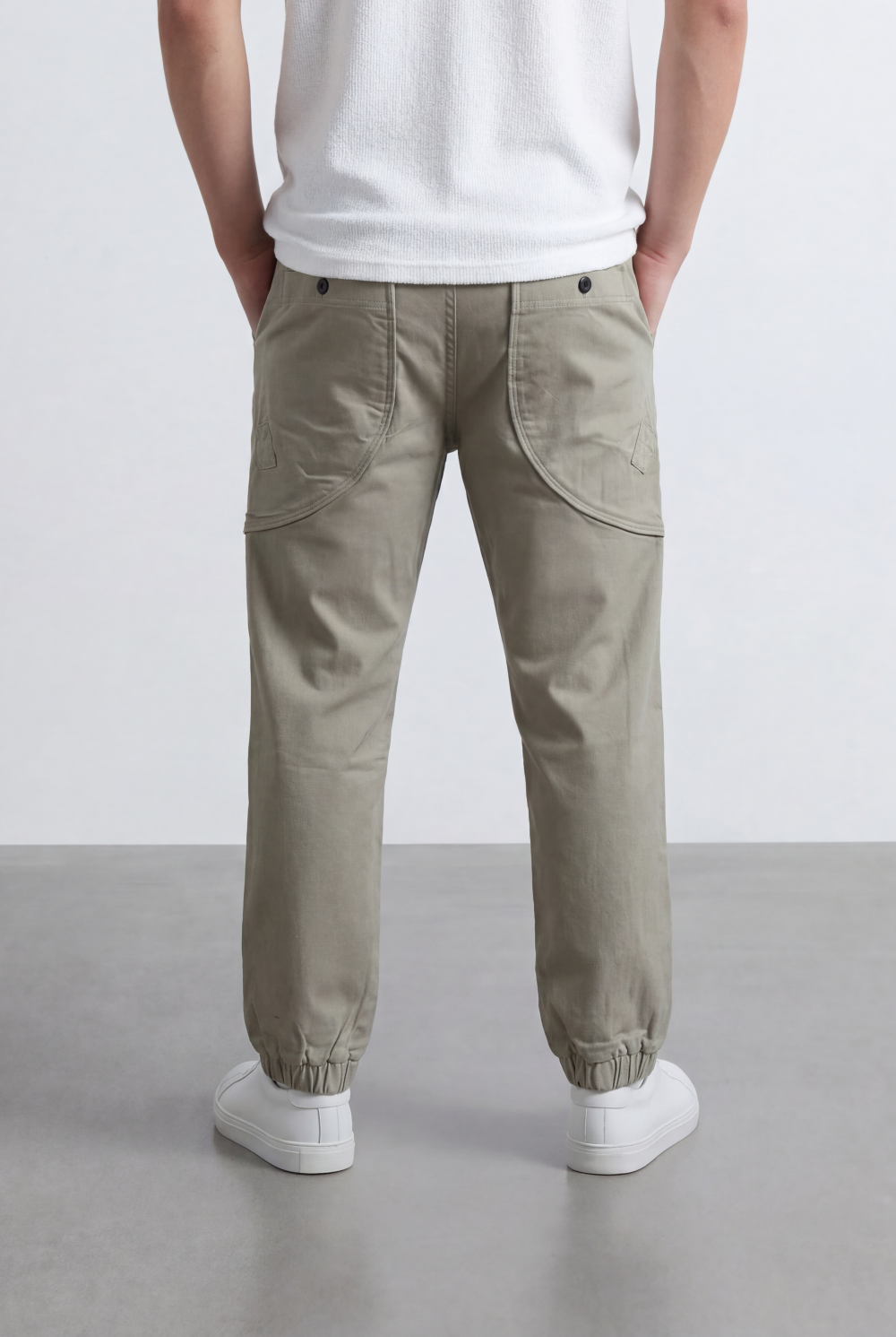 Men’s Tomato Store Modern Sarouel Jogger Elastic Drawstring Waist Streamlined Panel Seam Detail