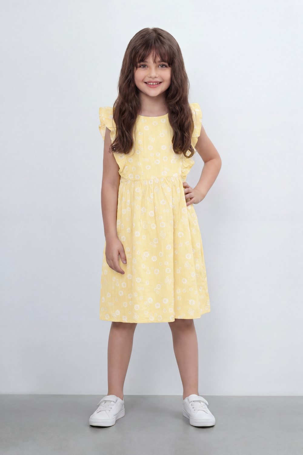 Girl's Tomato Store Meadow Bloom Tie Back Dress With Seersucker Woven Texture Allover Daisy Floral Print Front And Back