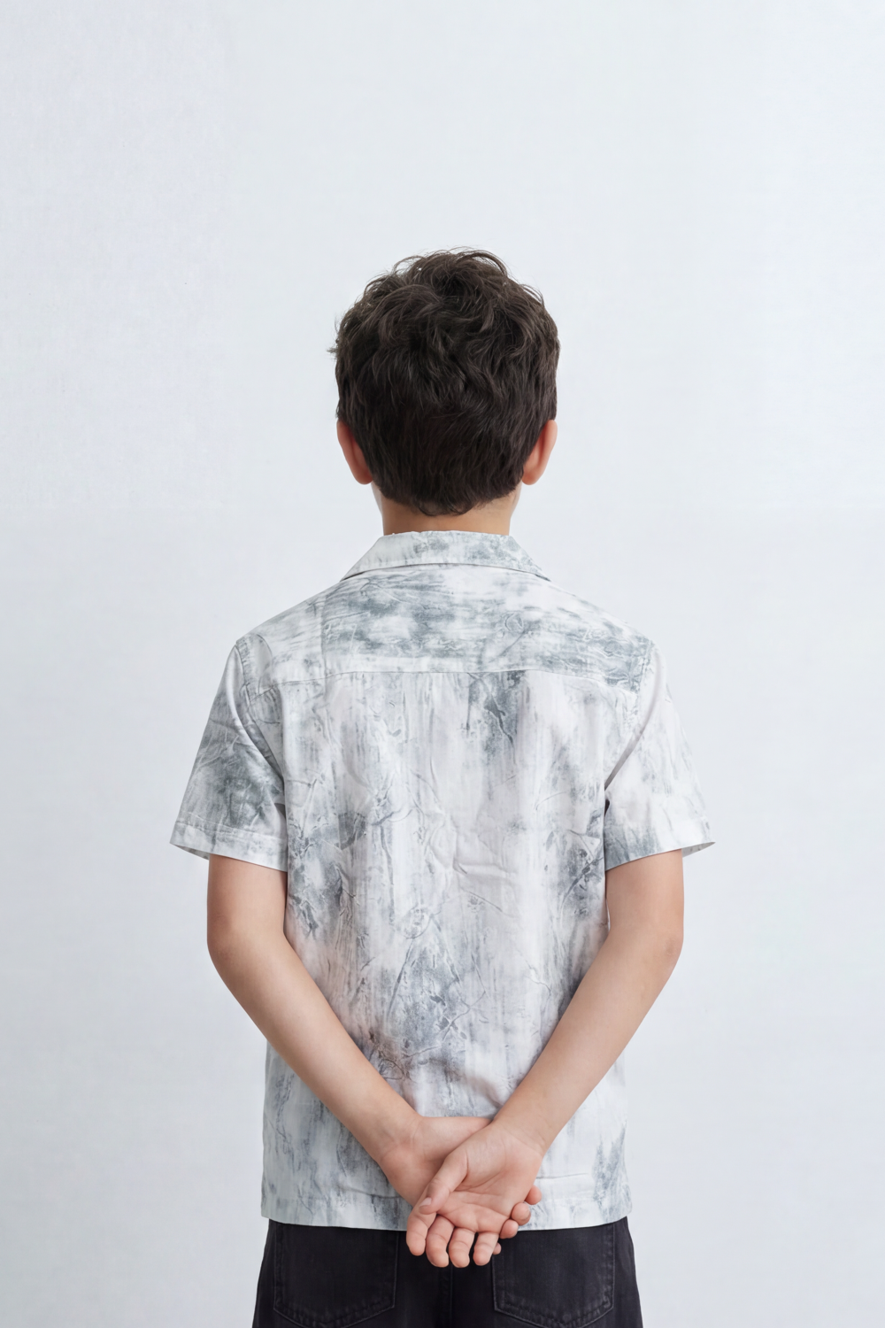 Boy's Tomato Store Cloud Sketch Resort Shirt Faded Botanical Wash Print Moves Across Crinkle Grain