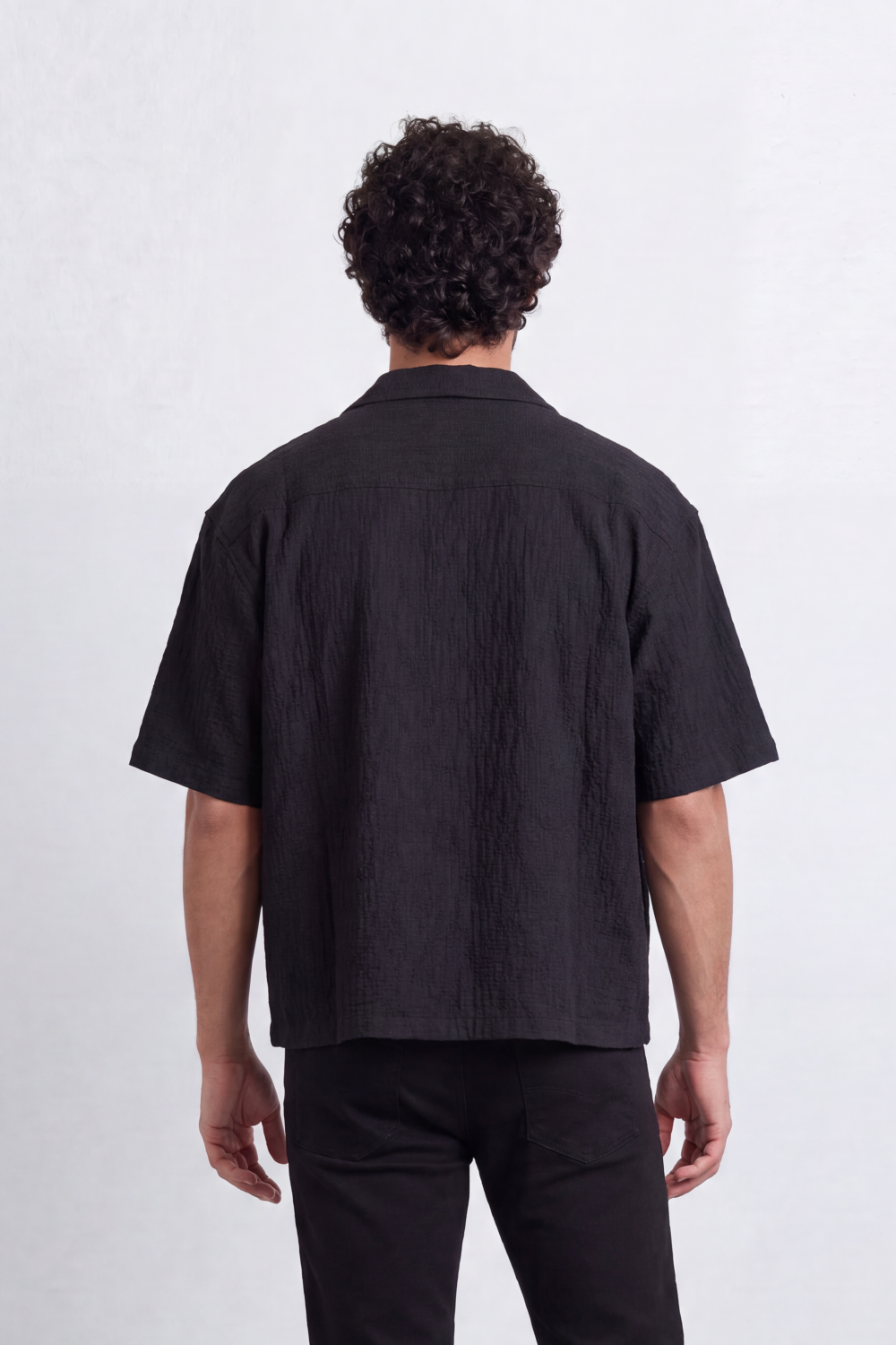 Men’s Tomato Store Midnight Crinkle Resort Box Fit Shirt Vertical Crushed Texture Gives Plain Body Laidback