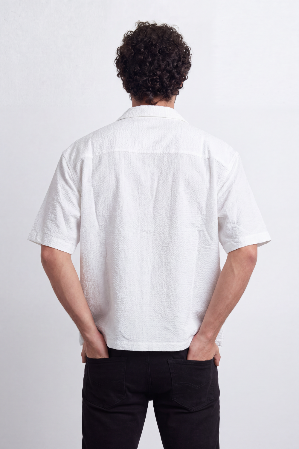 Men’s Tomato Store Midnight Crinkle Resort Box Fit Shirt Vertical Crushed Texture Gives Plain Body Laidback
