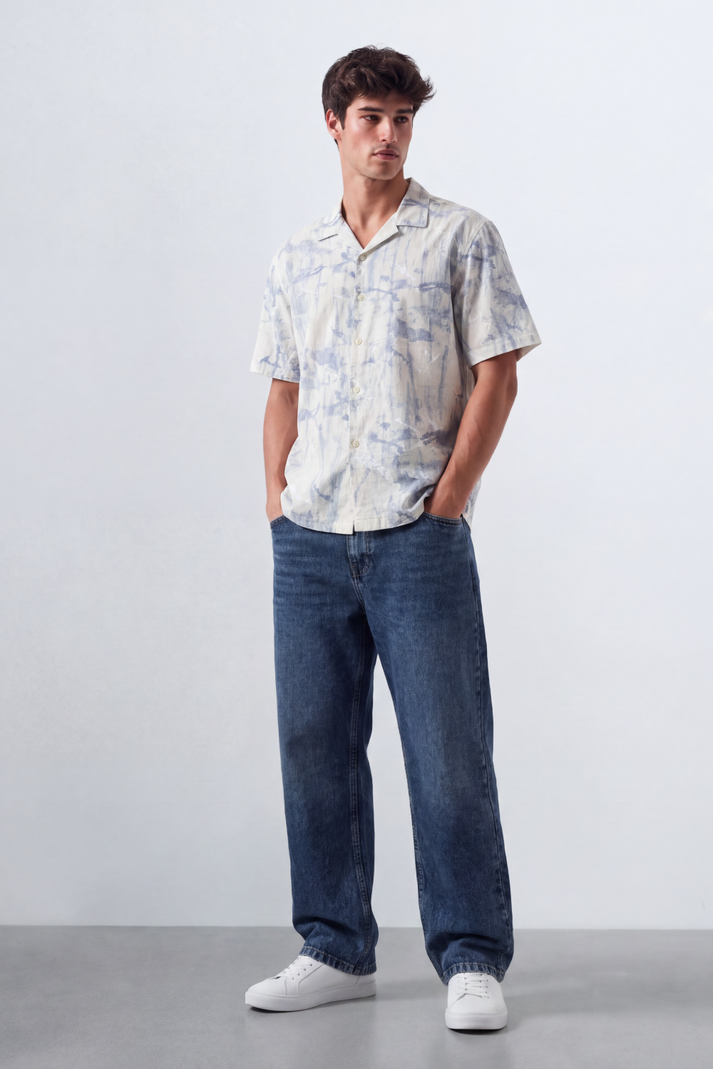 Men’s Tomato Store Water Vein Resort Shirt Abstract Cloud Wash Print Breaks Across A Crinkled Grain Surface