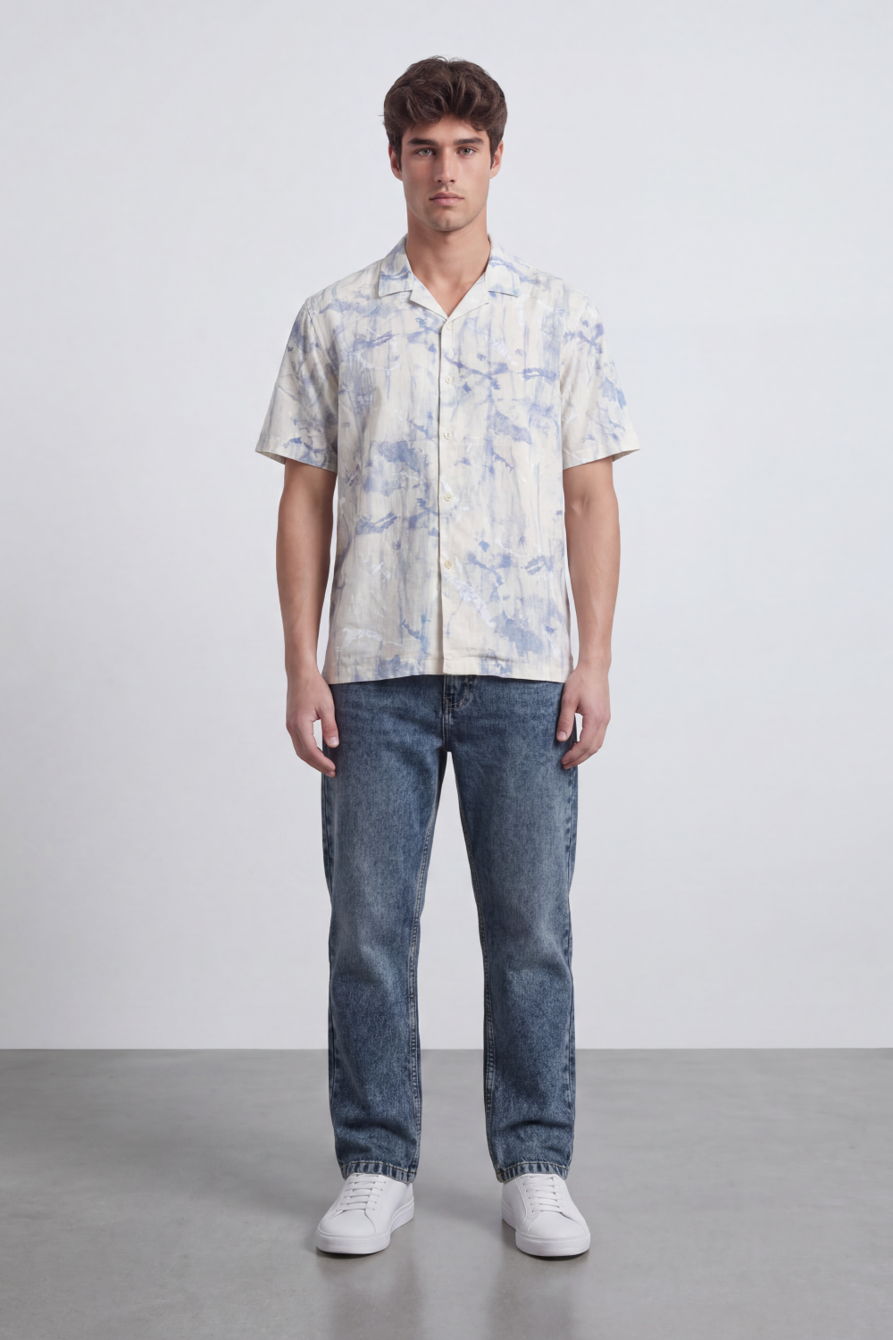 Men’s Tomato Store Water Vein Resort Shirt Abstract Cloud Wash Print Breaks Across A Crinkled Grain Surface