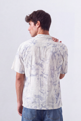 Men’s Tomato Store Water Vein Resort Shirt Abstract Cloud Wash Print Breaks Across A Crinkled Grain Surface