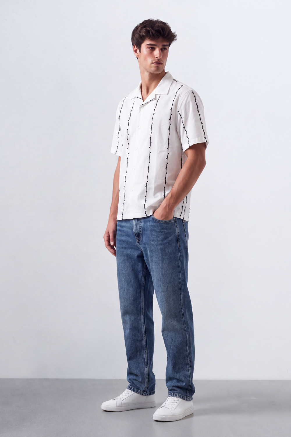 Men's Tomato Store Summer Resort Shirt Contrast Vertical Embroidery Camp Collar Button Front