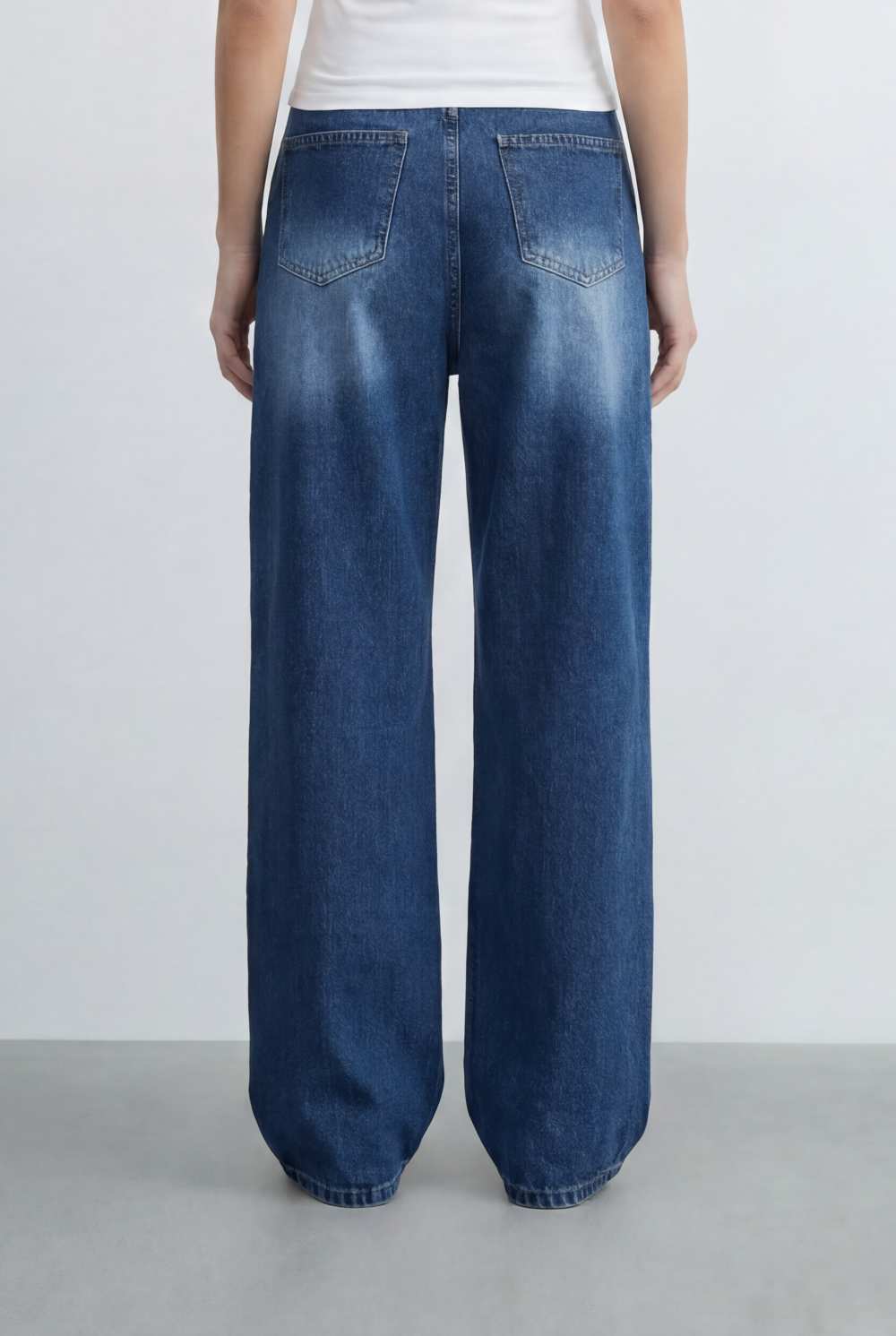 Women’s Tomato Store Straight Leg Denim Clean Washed Look Jeans Pants
