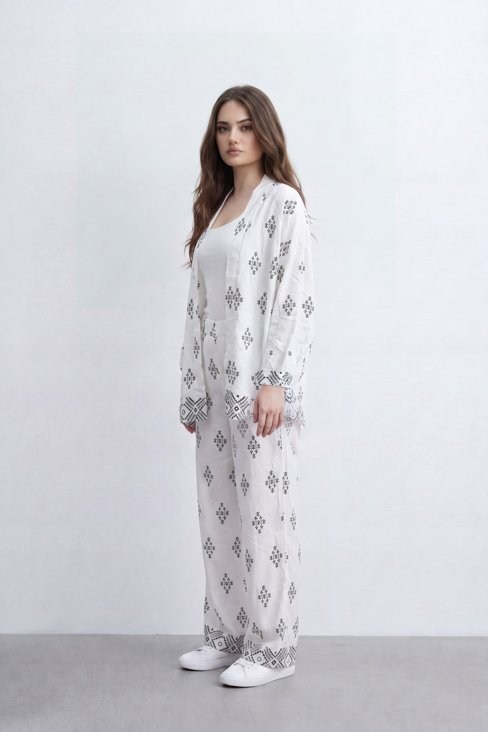 Women’s Tomato Store Geo Border Set Allover Diamond Print With Border Artwork Crinkled Surface Wide Flow Shape Outfit