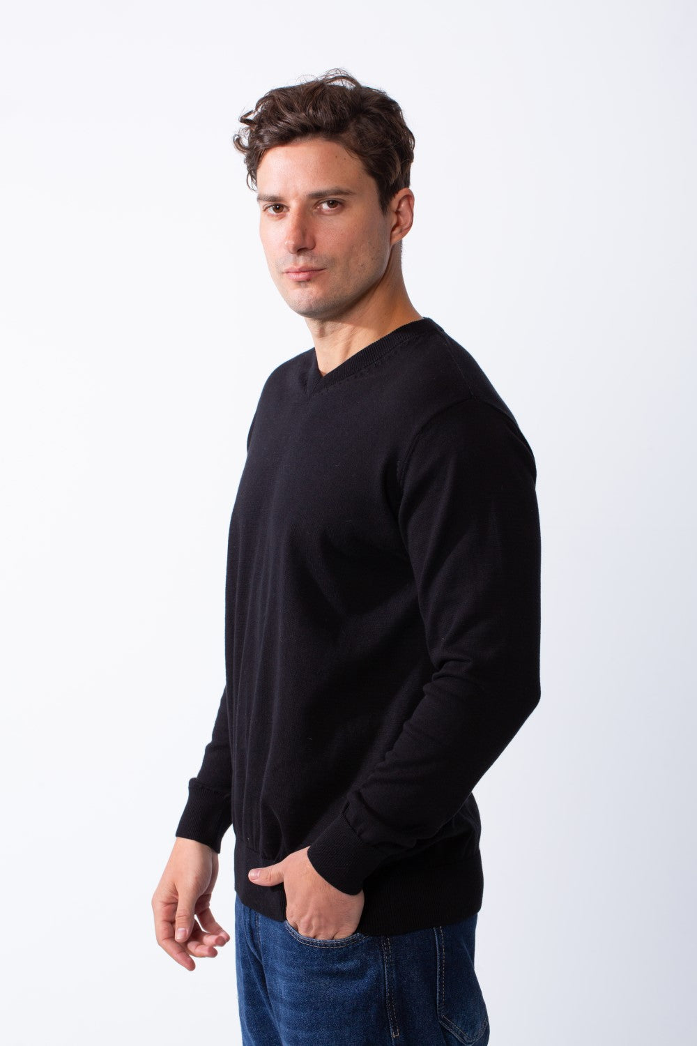 Men's Long Sleeves With V-Neckline Knit Fabric Ribbed Cuffs Casual Slim Fit Pullover