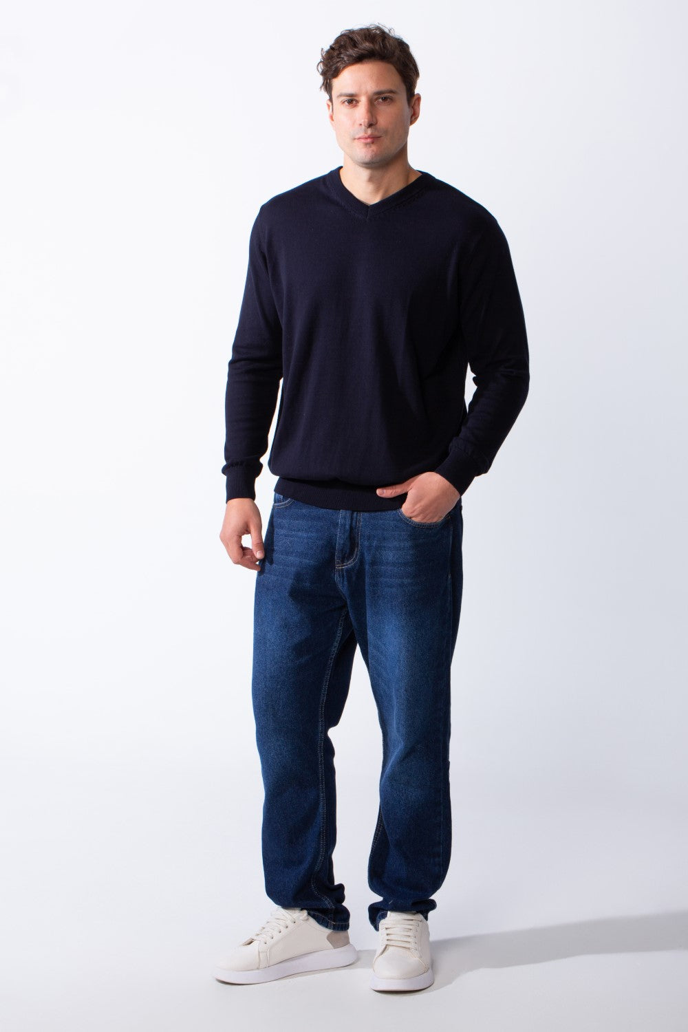 Men's Long Sleeves With V-Neckline Knit Fabric Ribbed Cuffs Casual Slim Fit Pullover