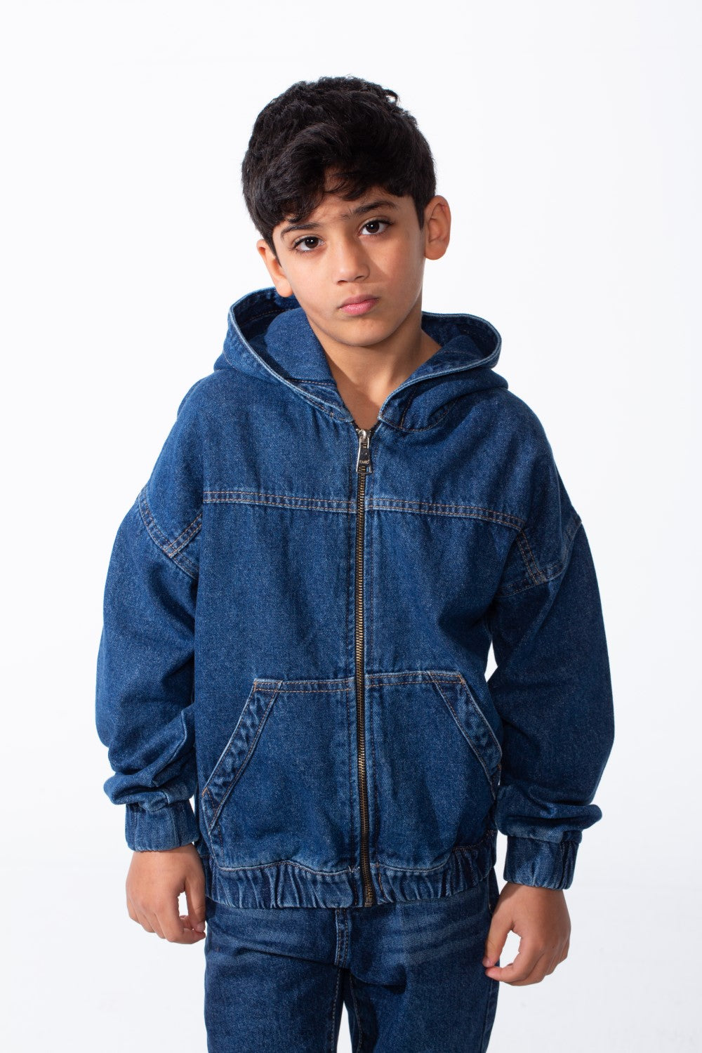 Boy's Denim Hood Dropped Shoulders Encased Elastic Cuffs And Hem Functional Front Pockets Oversize Jeans Jacket