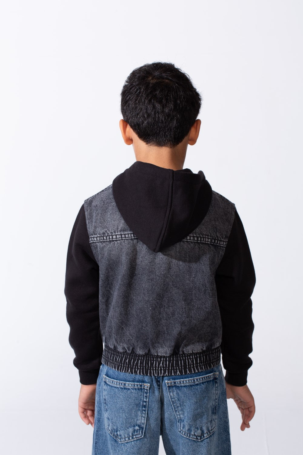 Boy’s Zip-Up Slim Fit Denim Jeans Jacket With Front Pockets