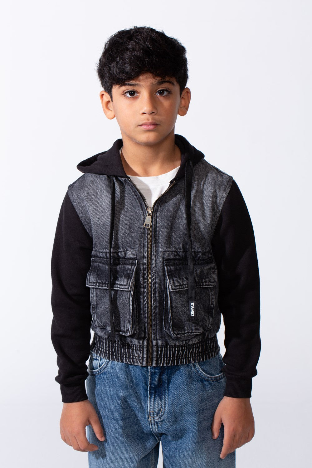 Boy’s Zip-Up Slim Fit Denim Jeans Jacket With Front Pockets