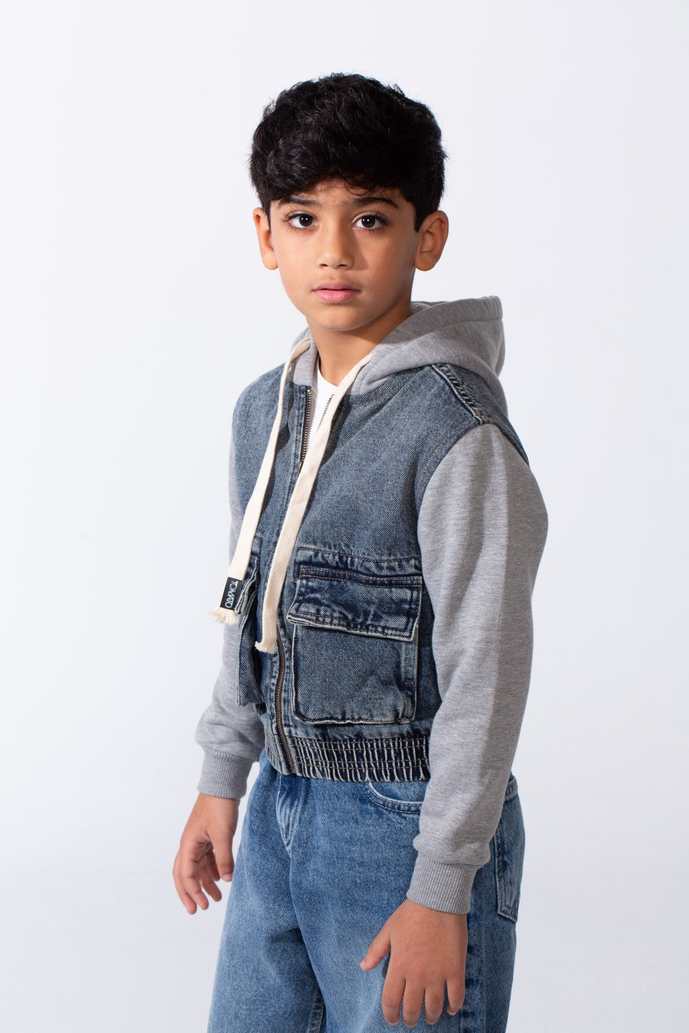 Boy’s Zip-Up Slim Fit Denim Jeans Jacket With Front Pockets