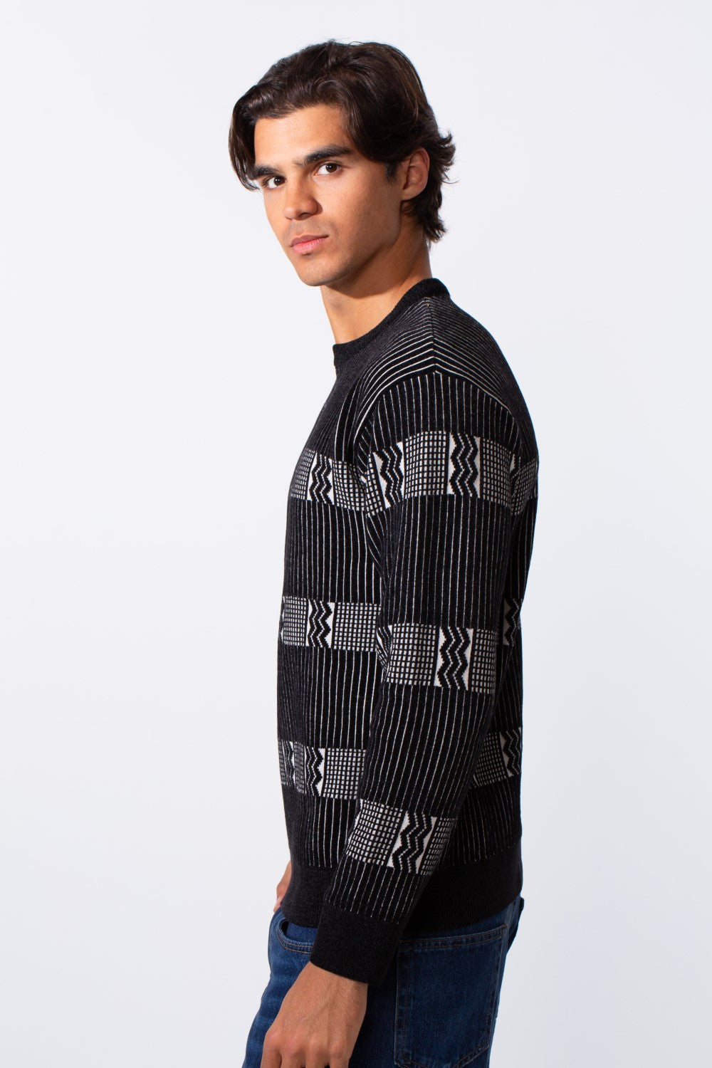 Men's Slim Fit Striped Round Neck Pullover