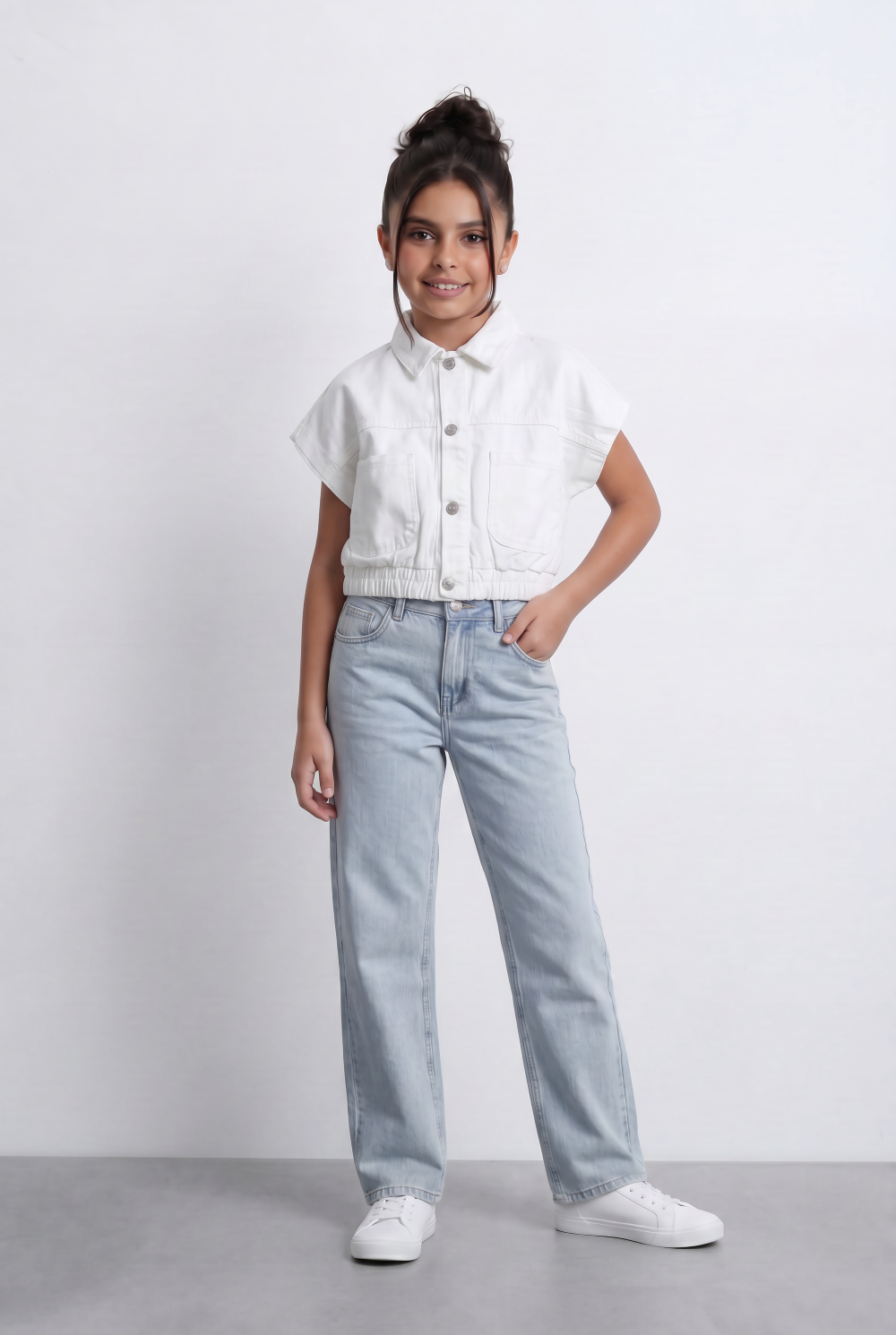 Girl's Sleeveless Cropped Jeans Vest With Elastic Hem And Boxy Design