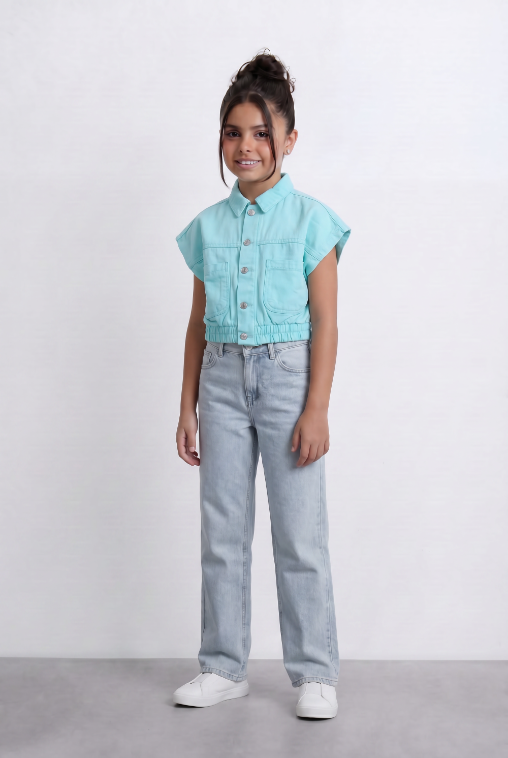 Girl's Sleeveless Cropped Jeans Vest With Elastic Hem And Boxy Design