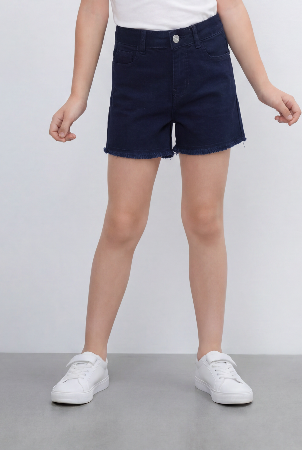 Girl’s Tomato Store Denim Shorts Classic Five Pocket Design Raw Frayed Hem Regular Fit