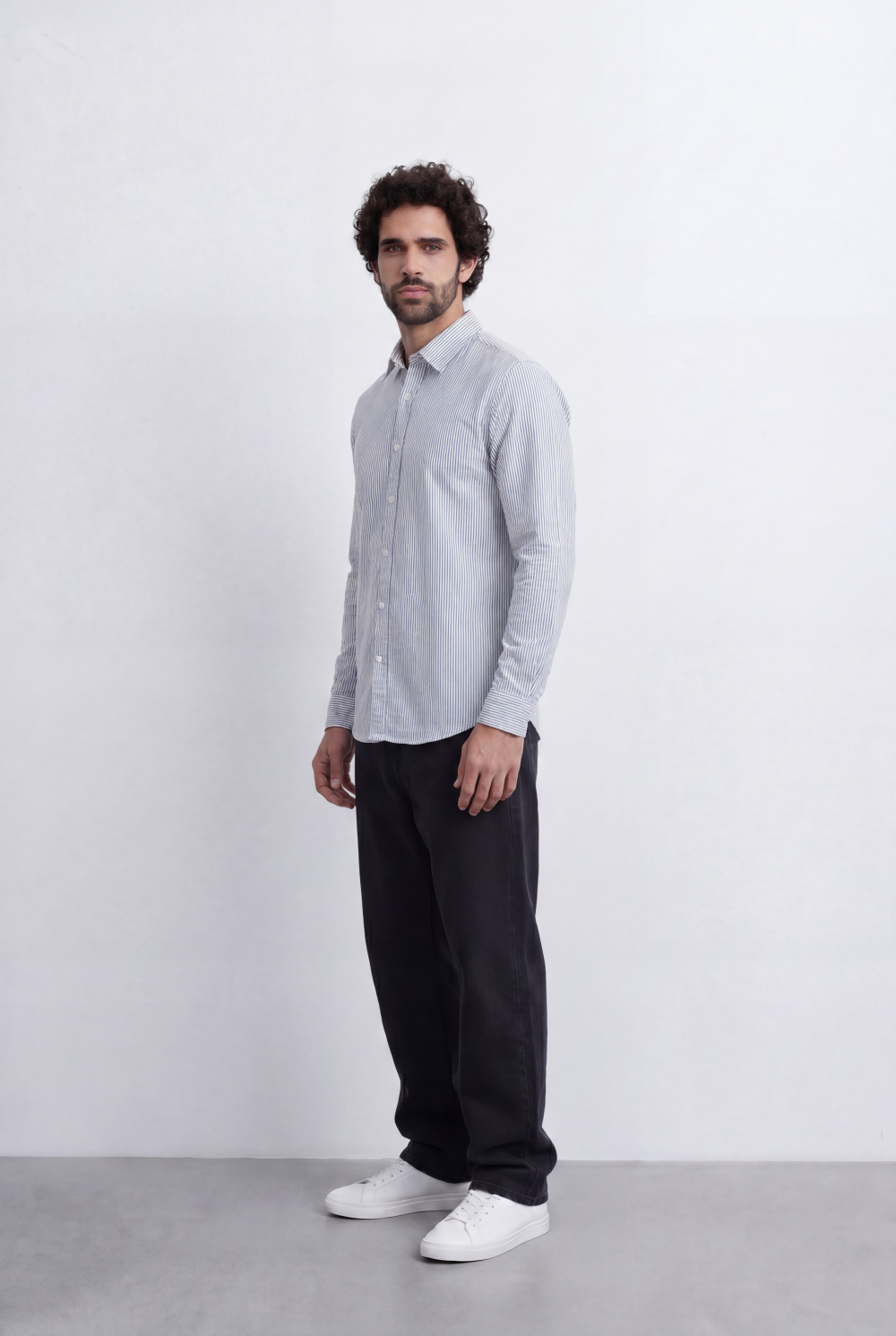 Men’s Tomato Store Pinstripe Button Down Shirt Fine Vertical Stripe Pattern Slim Fit