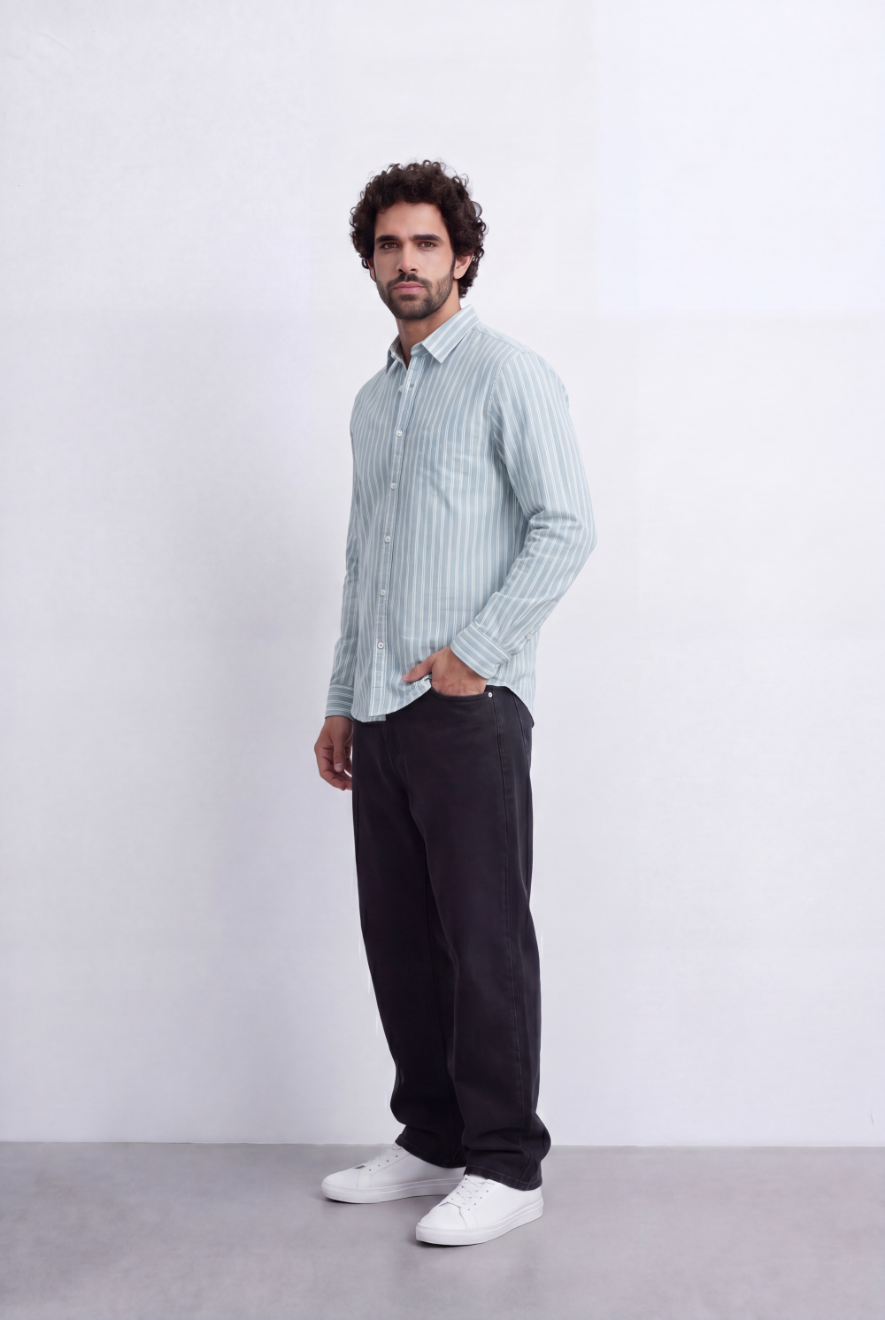 Men's Striped Regular Fit Tomato Store Shirt Lightweight Multi Stripe Pattern For A Laid-Back Smart Style