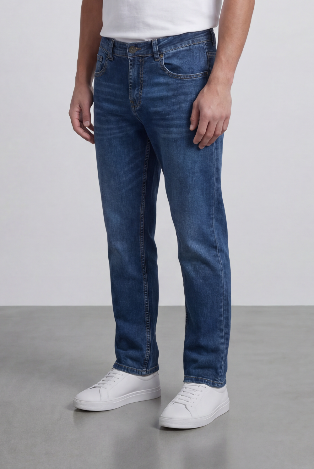 Men’s Tomato Store Light Vintage Wash Denim Essential Clean Five Pocket Design Pants