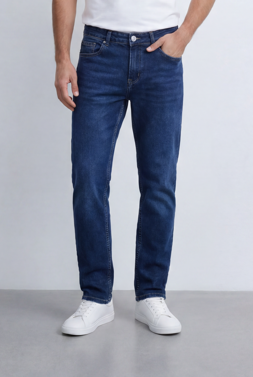 Men’s Tomato Store Slim Tapered Denim Mid Rise Waist Clean Five Pocket Design Slim Fit Pants